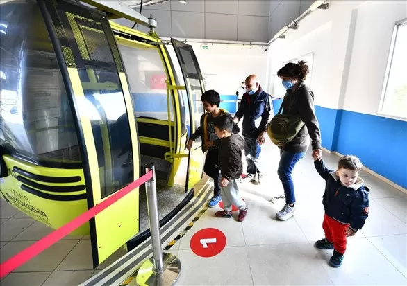 İzmir'in Kuraklıkla Mücadele Projesi 'Sünger Kent' Yayılıyor 