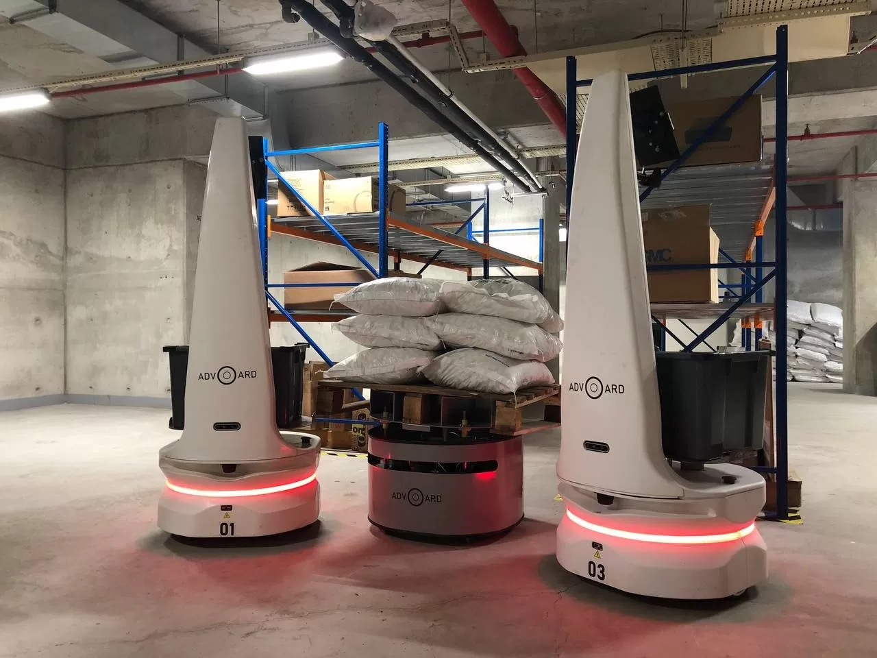 Büyük şirketlerin tedarik merkezlerinde, depolarında ya da fabrikalarında kullanılması amacıyla geliştirdiği otonom taşıma robotuyla Avrupa Birliği’nden 75 bin Euro hibe almaya hak kazandı