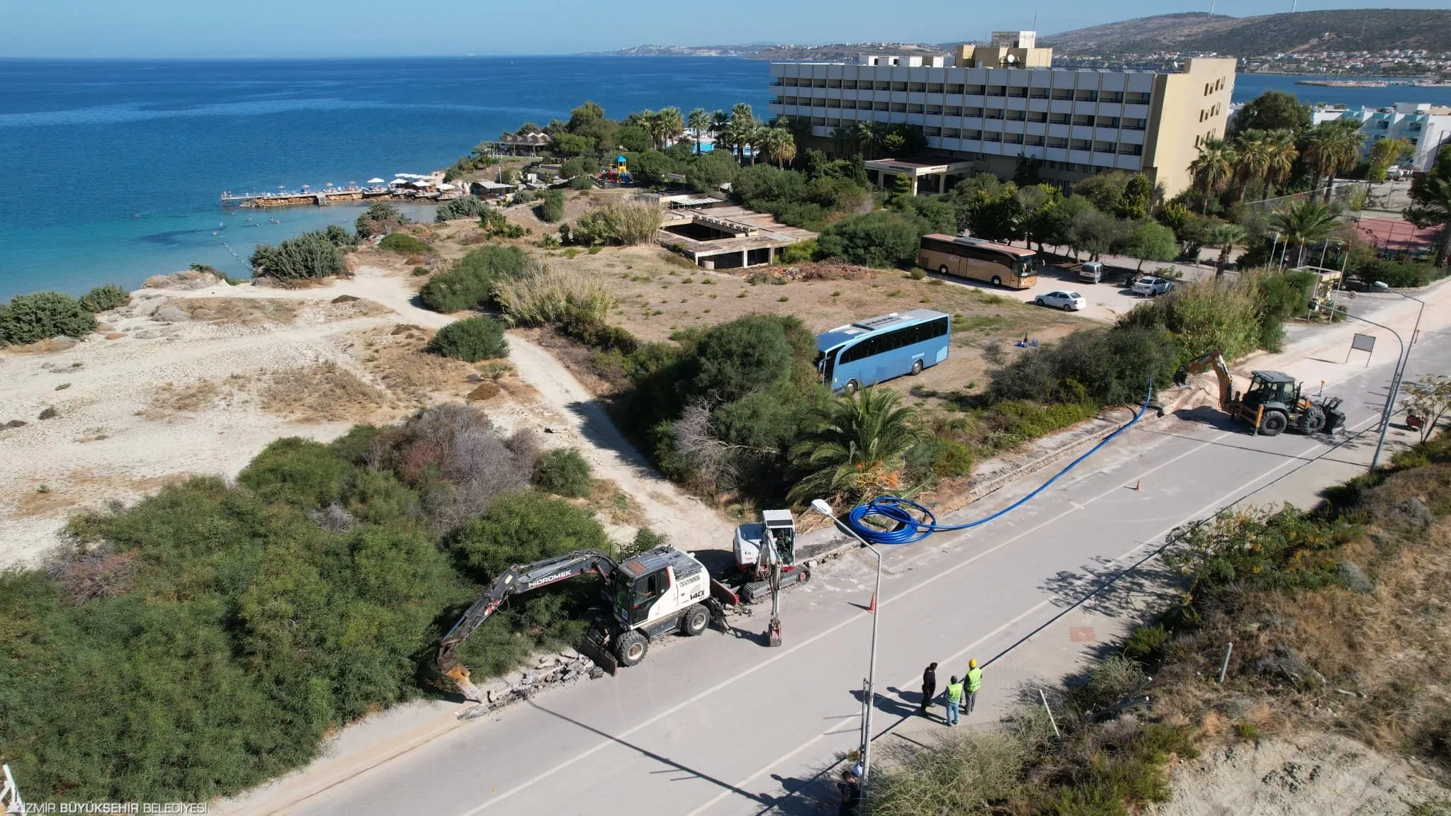 İzmir Büyükşehir Belediyesi, Çeşme’nin içme suyu altyapısını baştan sona yenilemek için başlattığı 1 milyar liralık projede sona yaklaşıyor. 