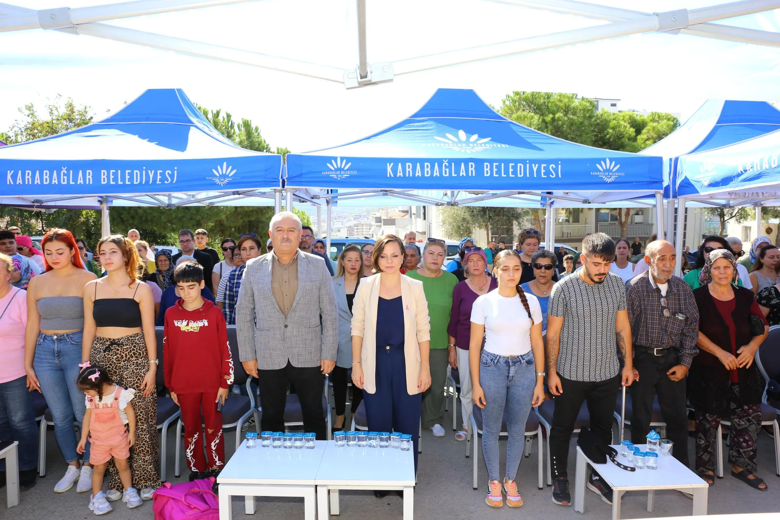 Karabağlar Belediyesi, yangında yaşamını yitiren 2 yaşındaki Emircan Pehlivan’ın anısını yaşatmak amacıyla Vatan Mahallesi'nde yeni düzenlenen parka "Emircan Pehlivan Parkı" adını verdi.