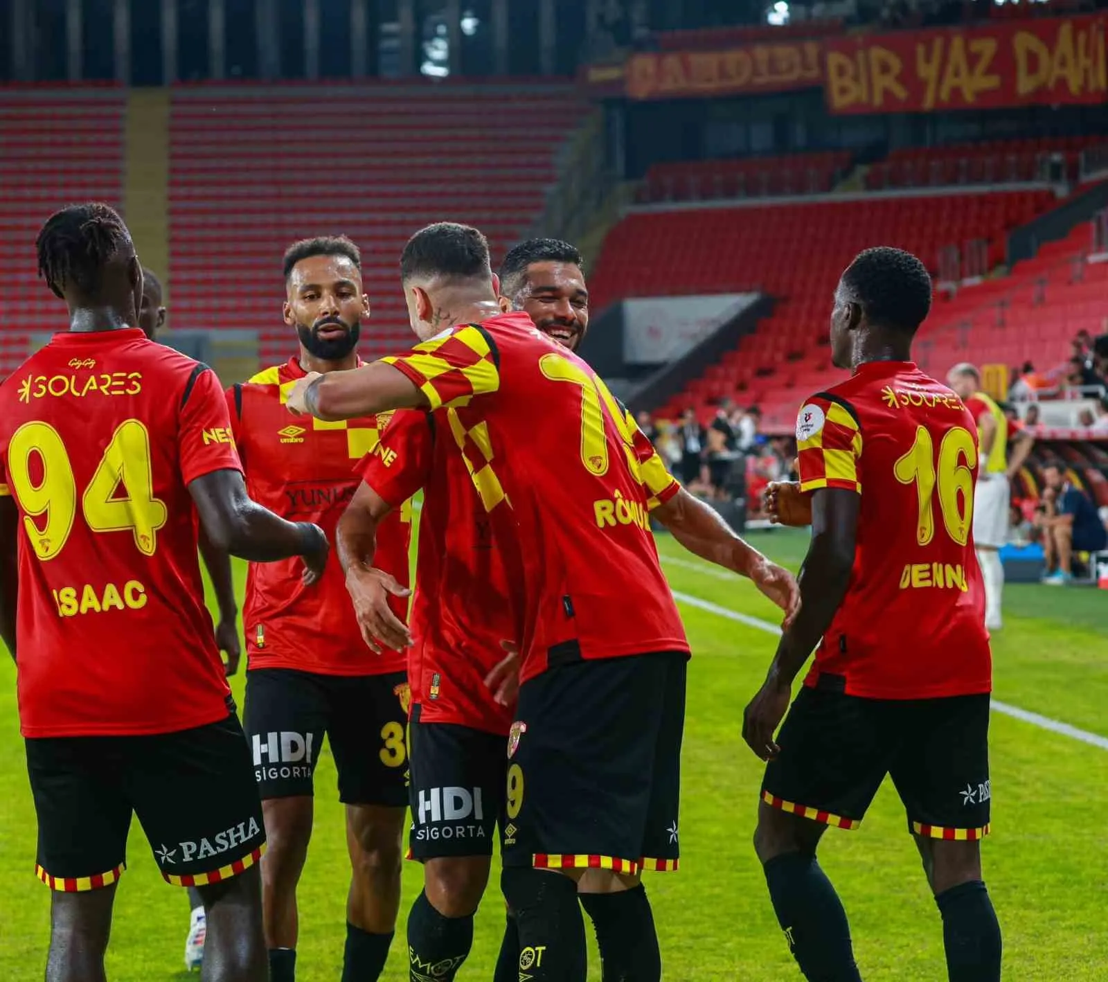 Göztepe, Gaziantep FK deplasmanında