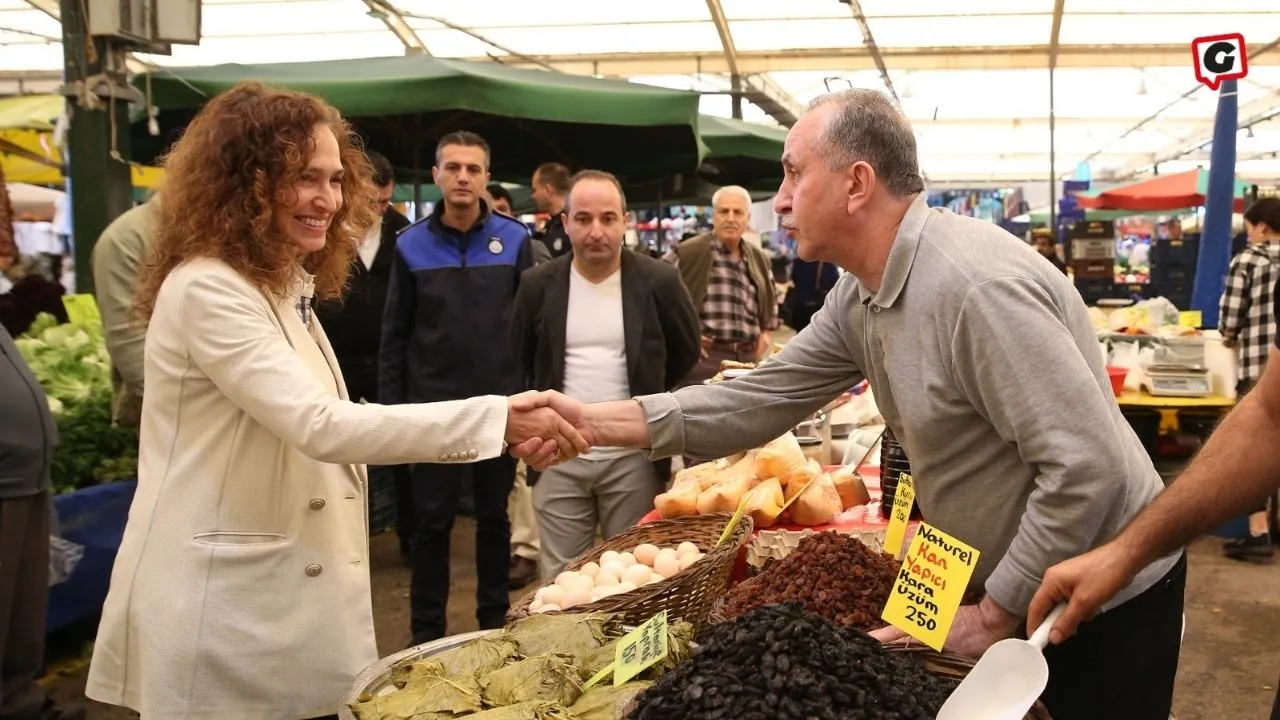 Karşıyaka Belediyesi, Bostanlı Pazarı'ında Denetimde