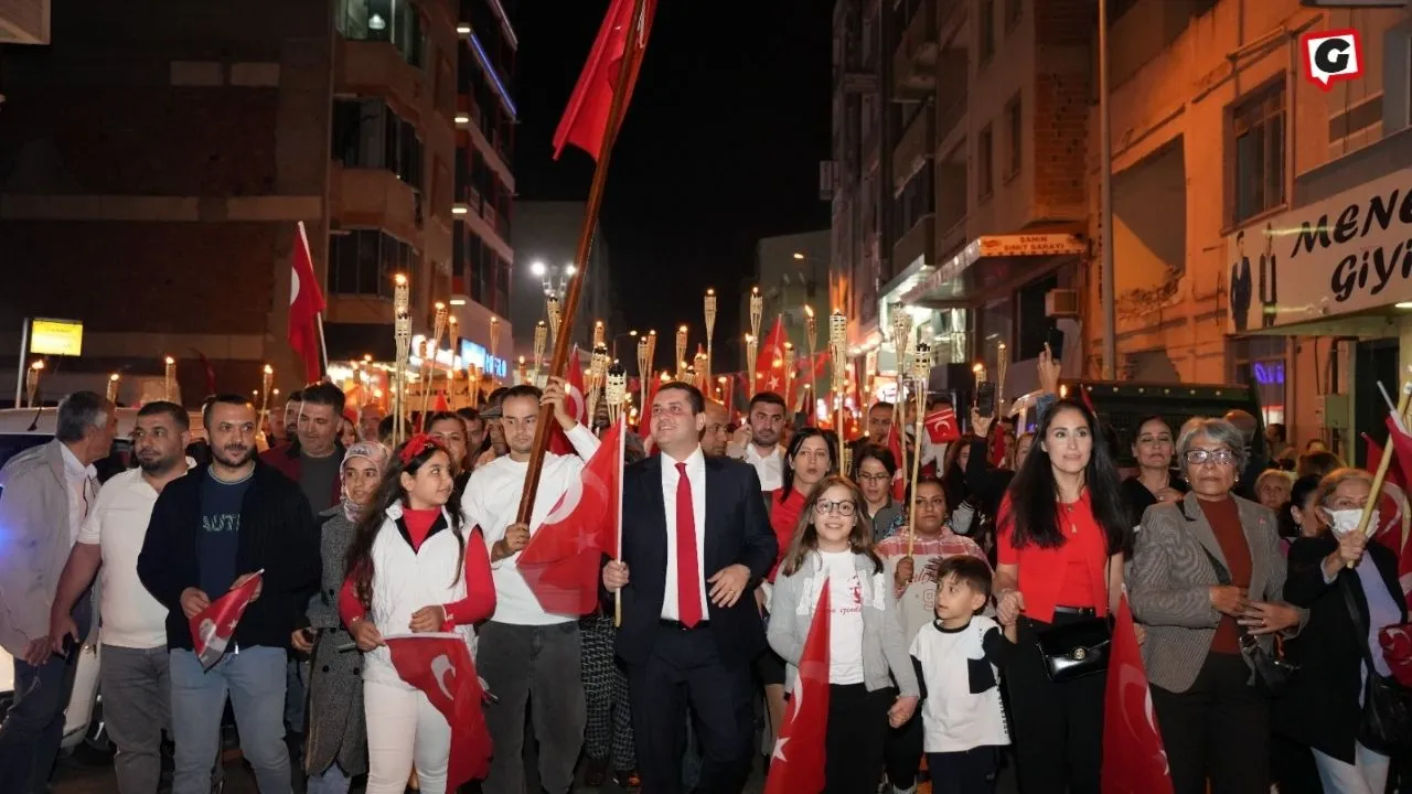 Torbalı Belediyesi’nden Muhteşem 29 Ekim Kutlaması