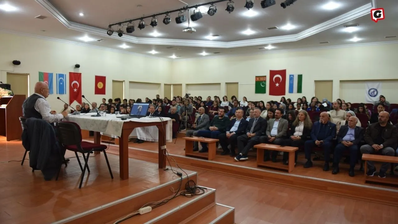 Ege Üniversitesi'nde "Atatürk ve Timur" Konferansı