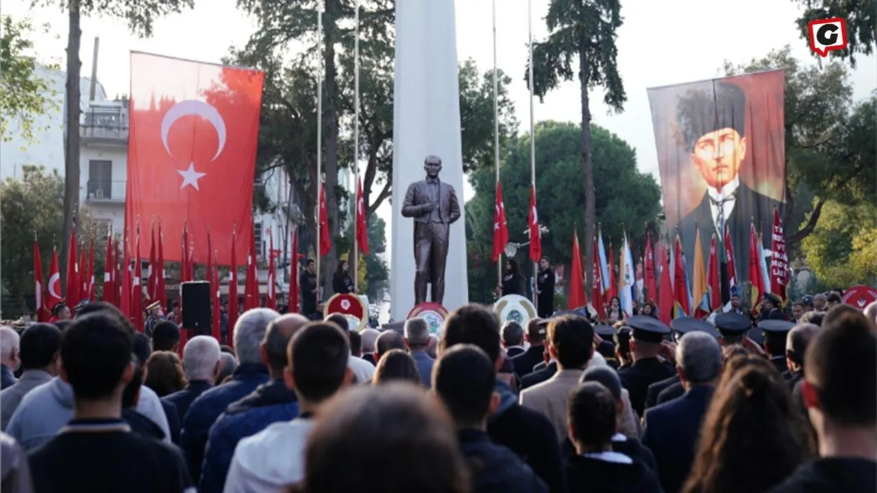 Tire’de Atatürk’e Saygı Töreni