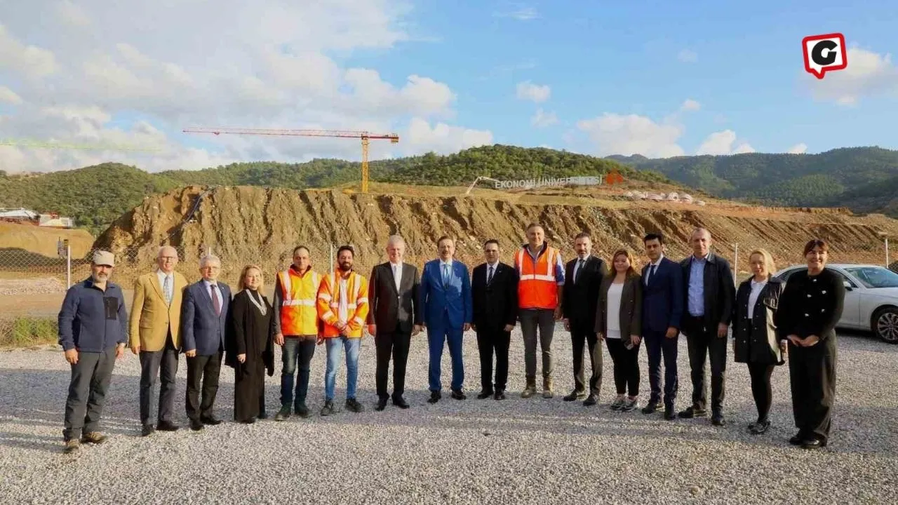 TOBB Başkanı Hisarcıklıoğlu, İEÜ Güzelbahçe Kampüsü'ndeki İlerlemeyi Gözlemledi