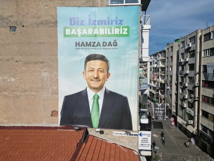 2024 Seçimleri yaklaşırken, AKP'nin İzmir Büyükşehir Belediye Başkan adayı Hamza Dağ'dan dikkat çeken bir hamle geldi. 