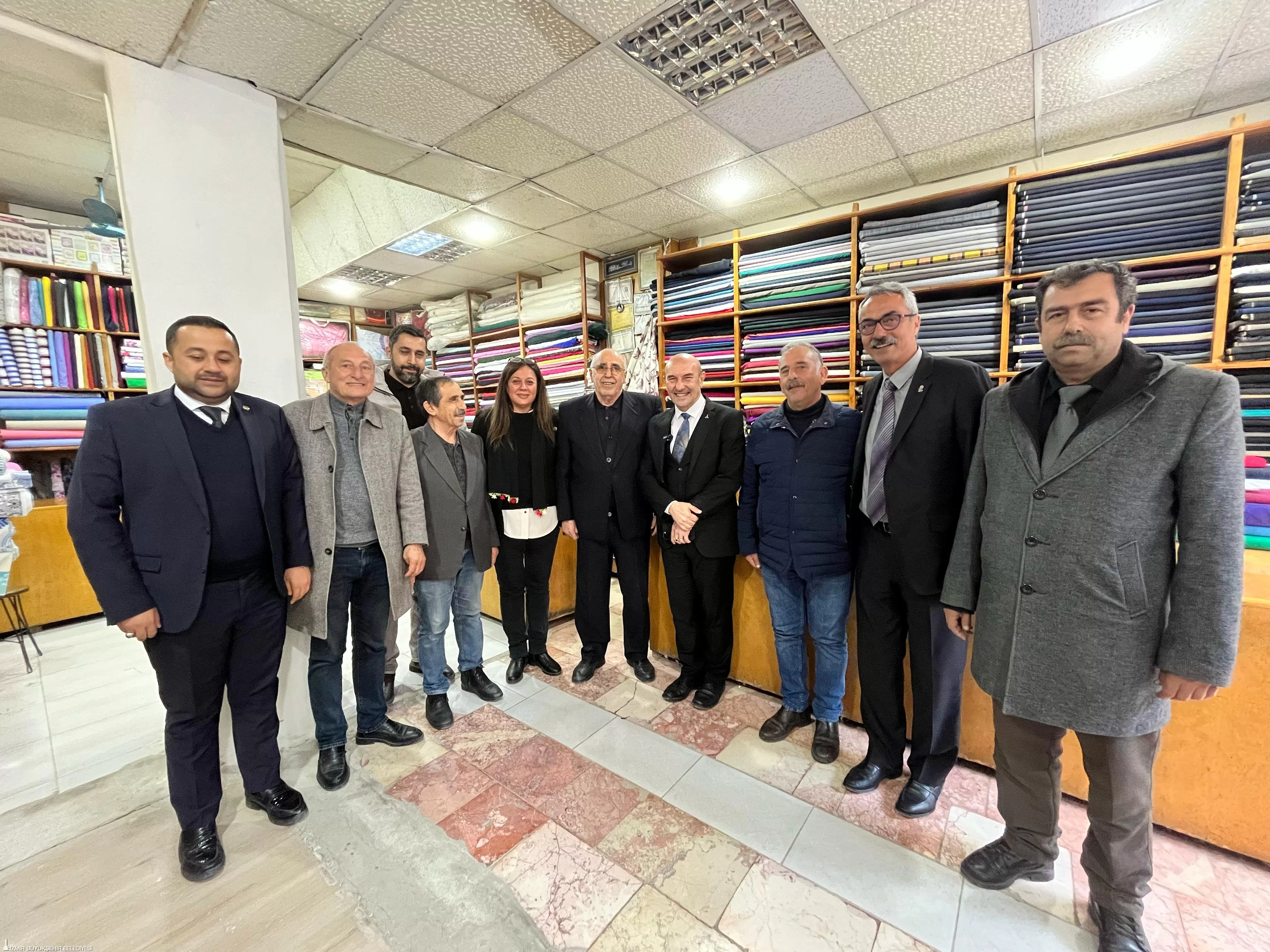 İzmir Büyükşehir Belediye Başkanı Tunç Soyer, Kahramanmaraş merkezli depremlerin birinci yıl dönümü anmaları için Osmaniye'ye gitti. 