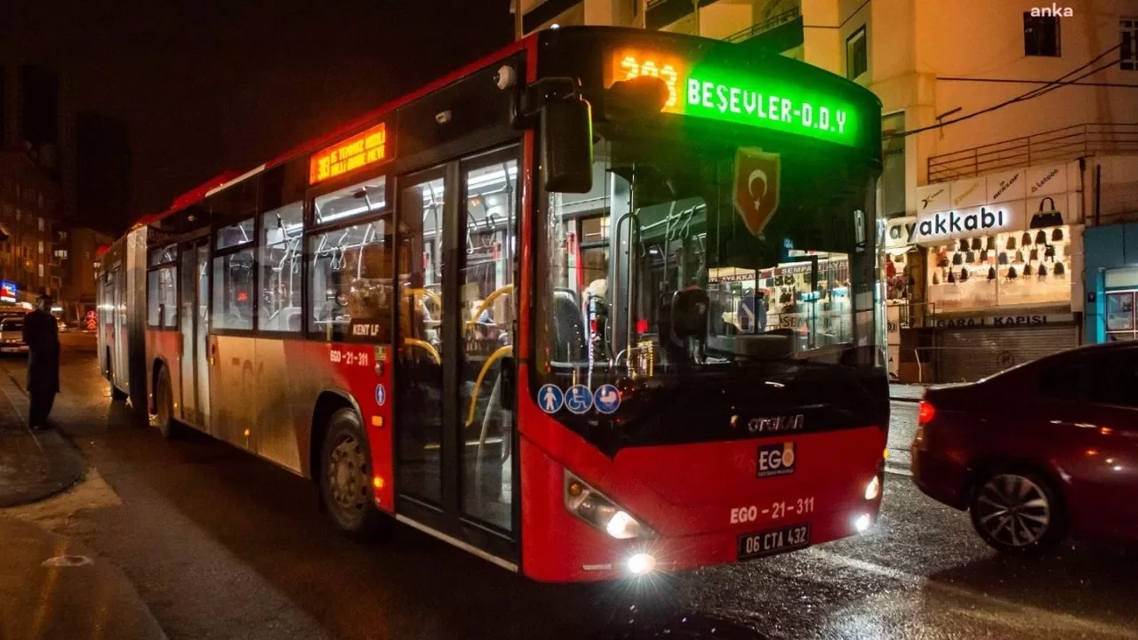Ankara'ya 16 Yeni Otobüs Daha! Mansur Yavaş: "Her Geçen Gün Daha da Gelişerek ve Yenilenerek Devam Edeceğiz"