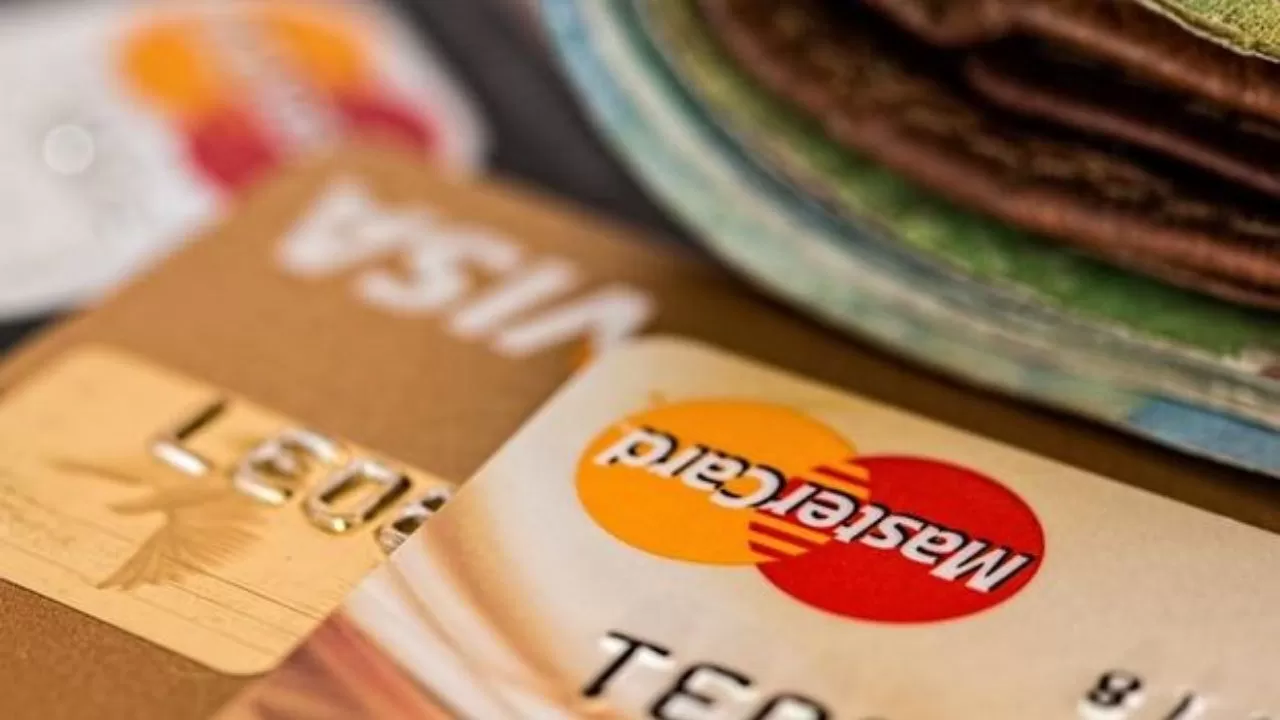 Visa ve Mastercard, 20 Yıllık Davanın Ardından Kredi Kartı Ücretlerini Düşürme Anlaşması İmzaladı
