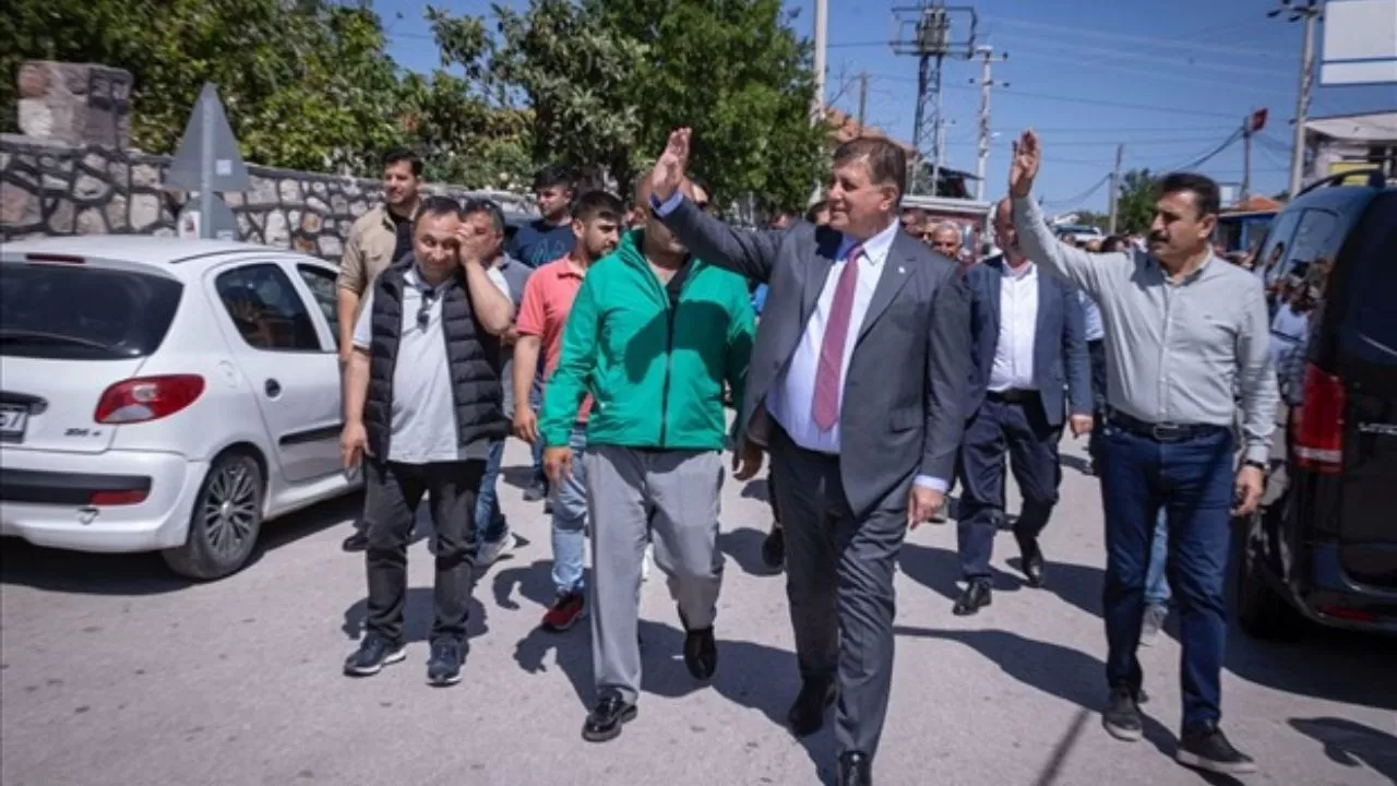 Cemil Tugay, Deliktaş'ta Muhtar Karabulut'un Hayır Yemeğine Katıldı