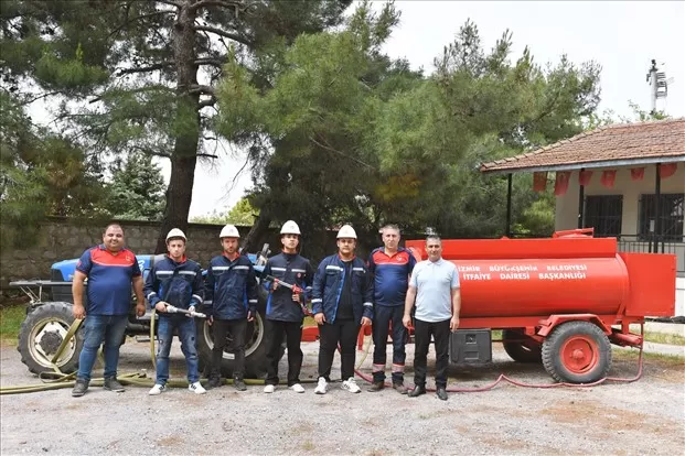 İzmir Büyükşehir Belediyesi, yaz aylarında artan orman yangınlarına karşı aldığı önlemleri güçlendiriyor. 