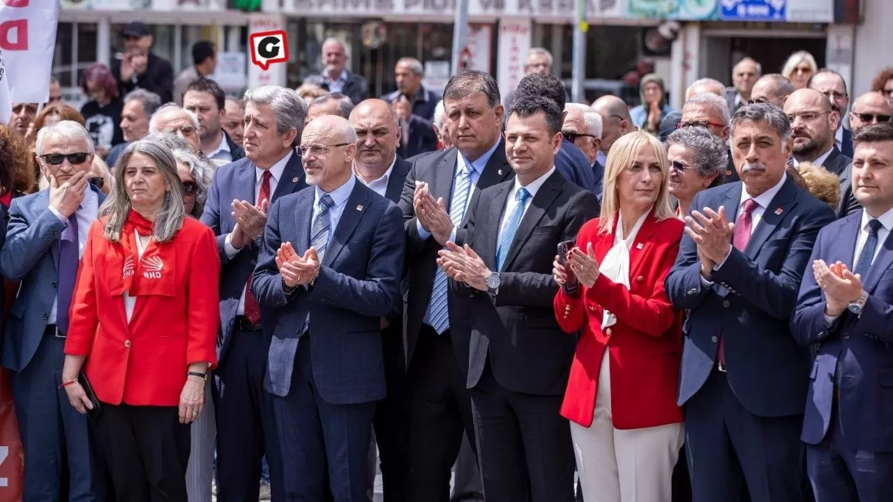 Atatürk'ün İzinde: İzmir Büyükşehir Belediye Başkanı Dr. Cemil Tugay Samsun'da 19 Mayıs'ı Kutladı