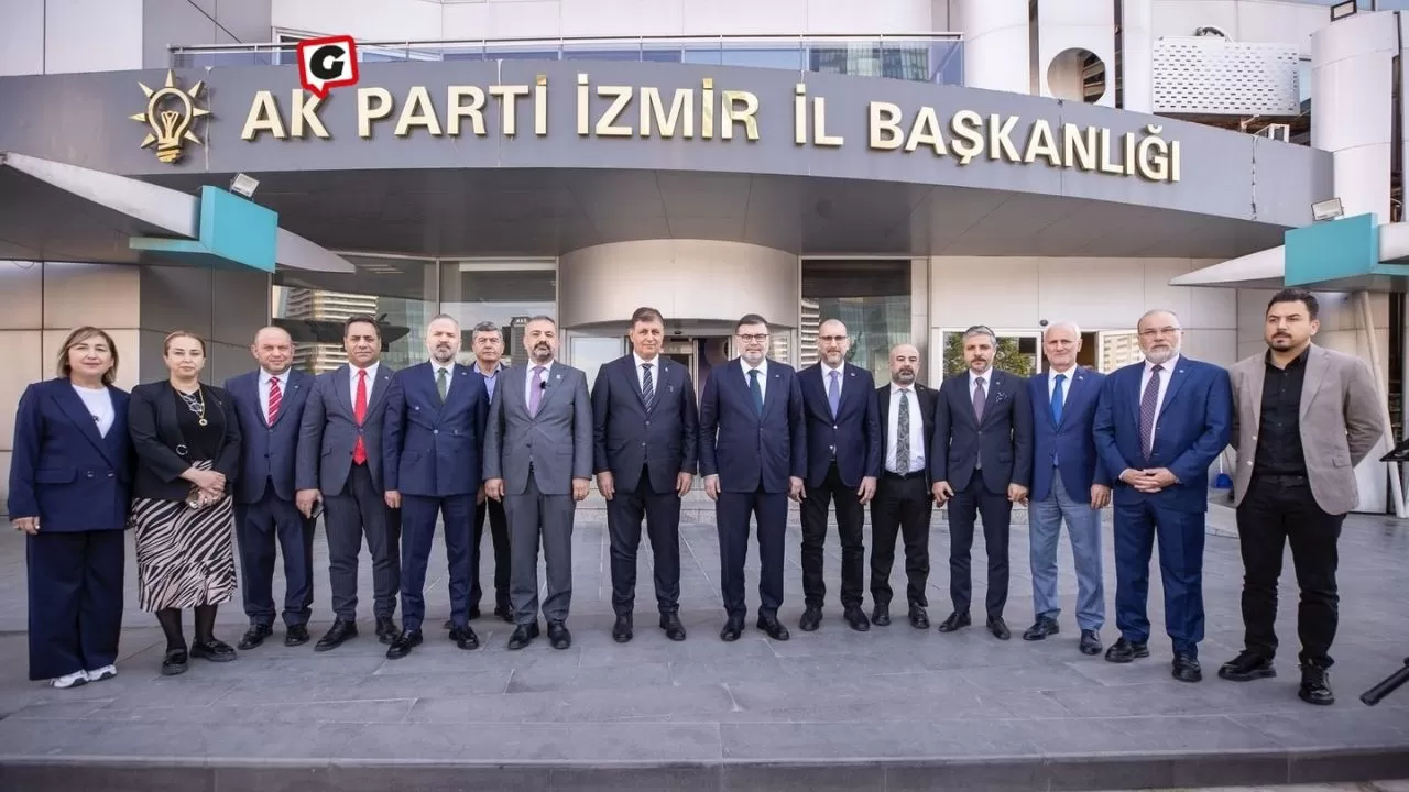 Cemil Tugay AK Parti'yi Ziyaret Etti: "İzmir Daha Güzel Günler Görecek"