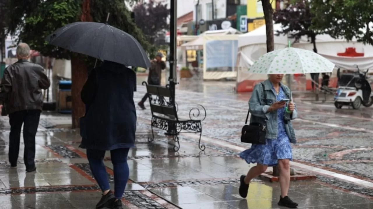 Edirne ve Keşan'da Ani Yağış ve Dolu Sürprizi!
