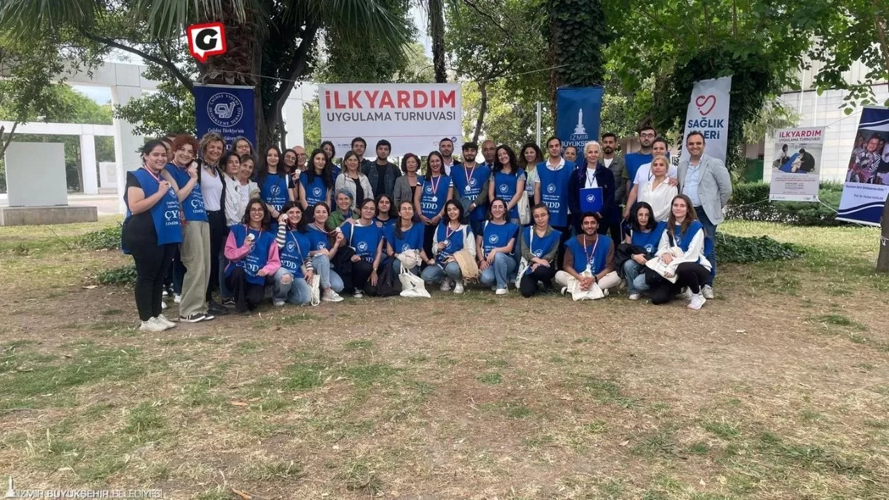 İzmir'de Gençler İlk Yardım Becerilerini Yarışmada Gösterdi!