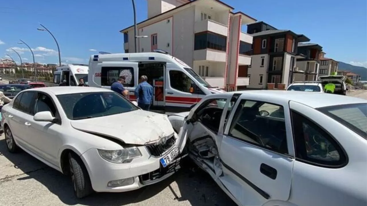 Karabük'te Trafik Kazası