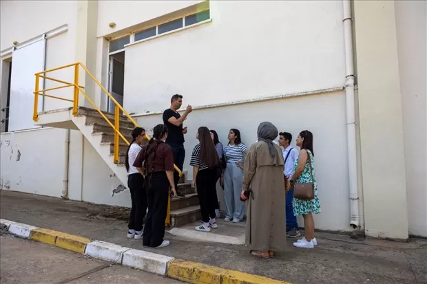 İzmir Büyükşehir Belediyesi'nin öncülüğünde düzenlenen etkinlikte, öğrenciler İZSU'nun Görece İçmesuyu Arıtma Tesisi'ni ziyaret etti. 