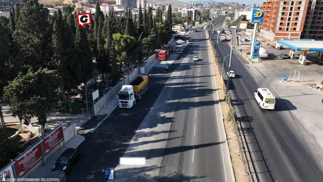 İzmir Büyükşehir Belediyesi, Kurban Bayramı'nda da Yolları Onarmaktan Vazgeçmedi!
