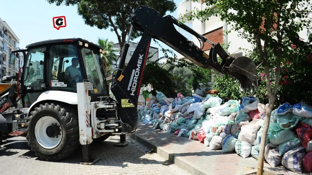 Hedef Tertemiz Karşıyaka: 3 Ayda 90 Bin Ton Çöp Toplandı, 715 Konteyner Tamir Edildi!