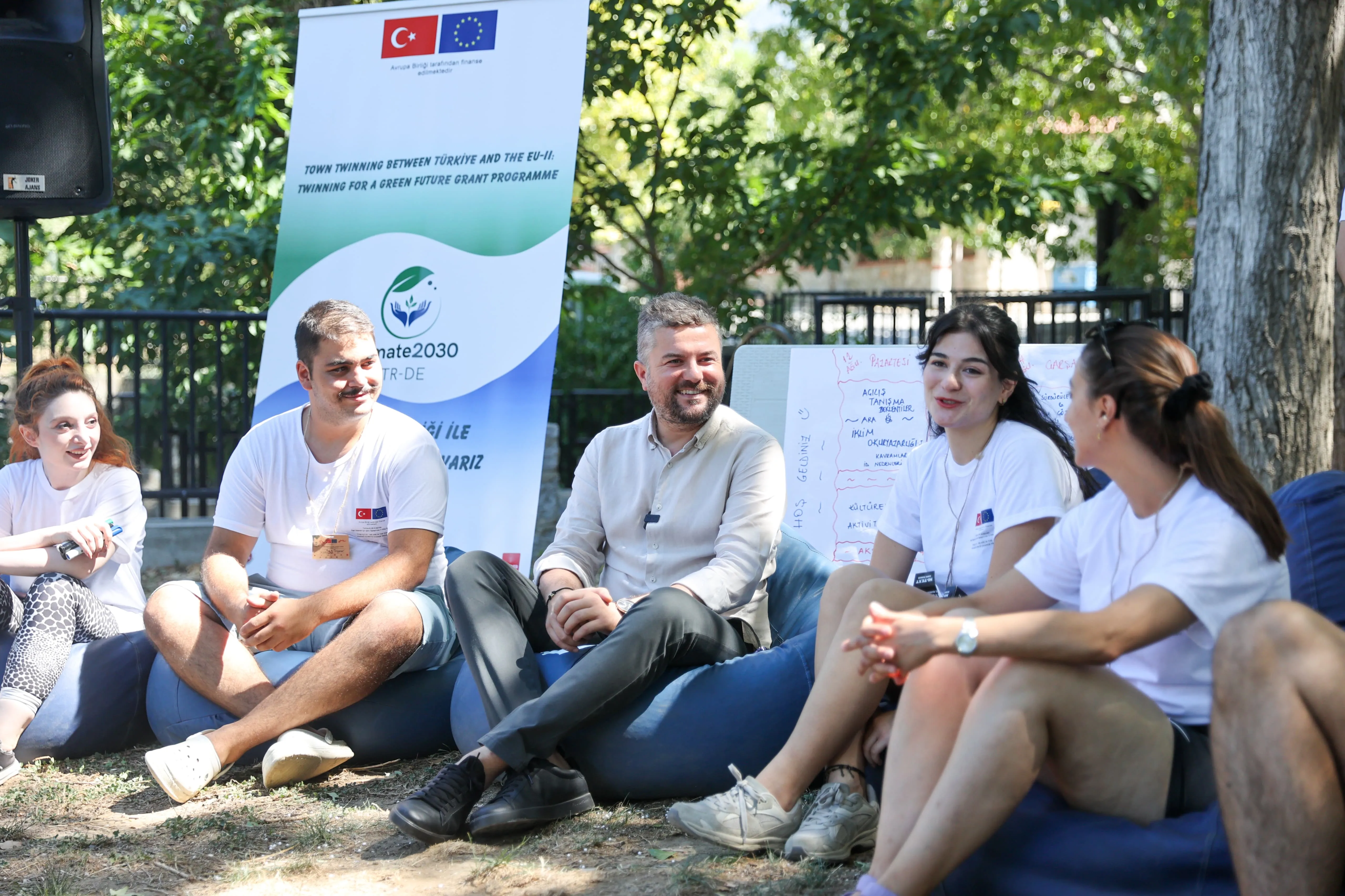 Buca Belediyesi, iklim değişikliğiyle mücadele için gençlere yönelik bir kamp düzenliyor. Kampta iklim çözümleri eğitimleri, çalıştaylar ve teknik geziler yer alıyor.