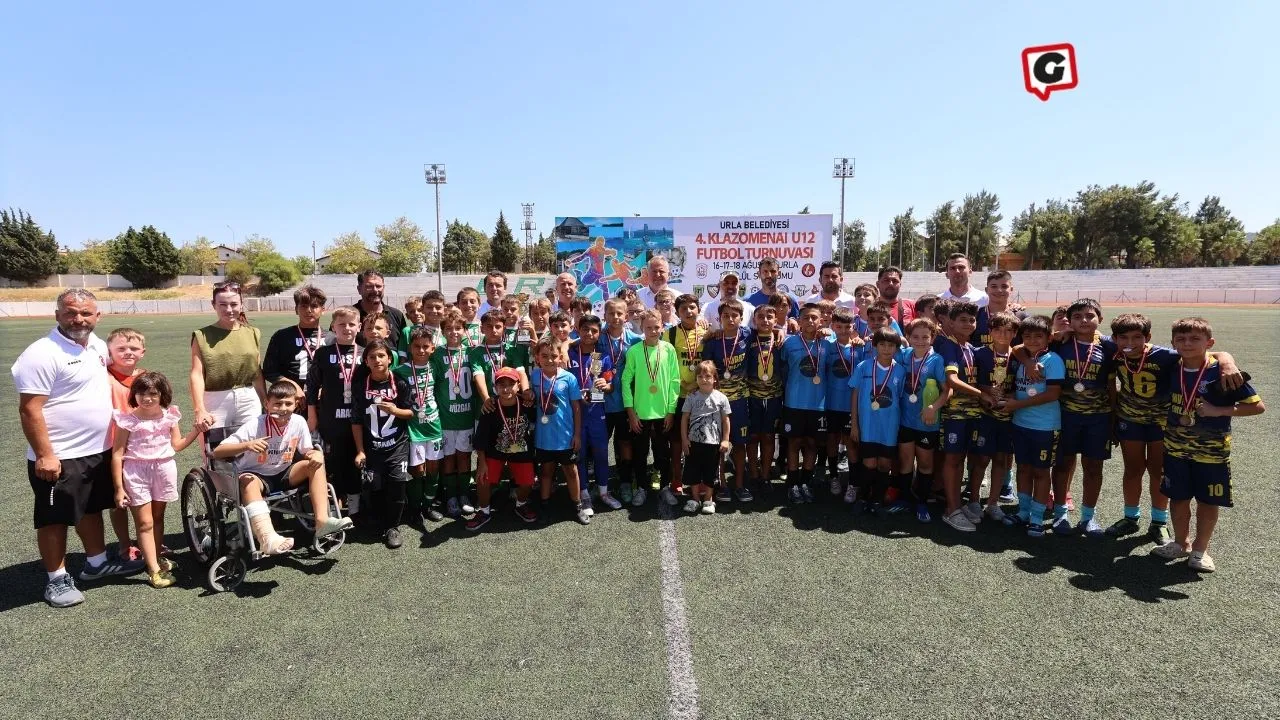 Urla Belediyesi U12 Futbol Turnuvası'nda Şampiyon Urla Belediye Spor!