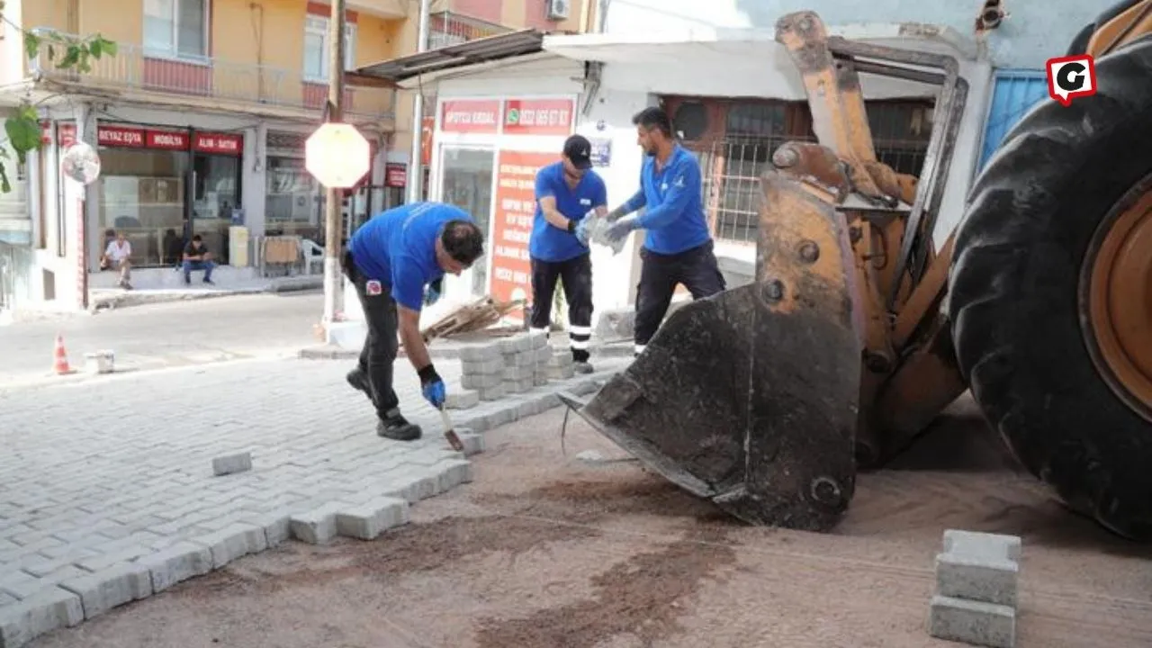 Bayraklı Belediyesi'nde Asfaltlama Çalışmaları Hızla Devam Ediyor