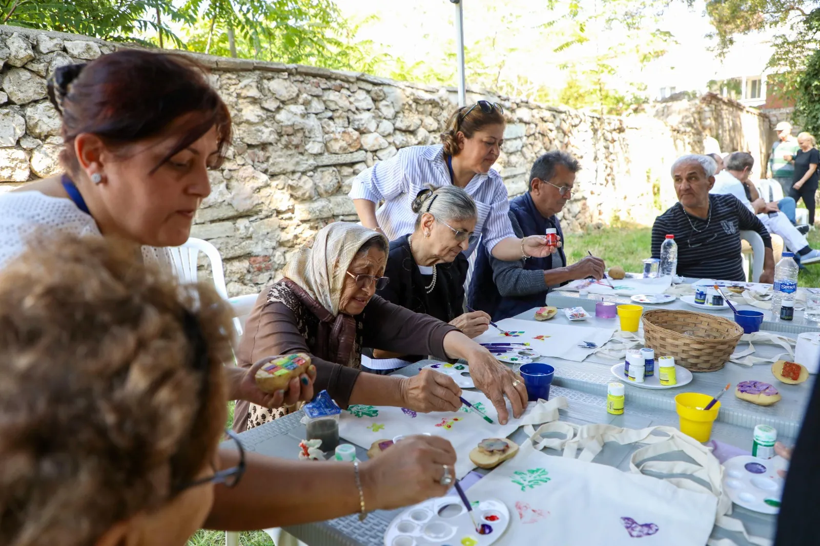 Buca Belediyesi, 21 Eylül Dünya Alzheimer Günü kapsamında Ata Evi'nde düzenlediği etkinlikle farkındalık yaratmayı hedefliyor. 