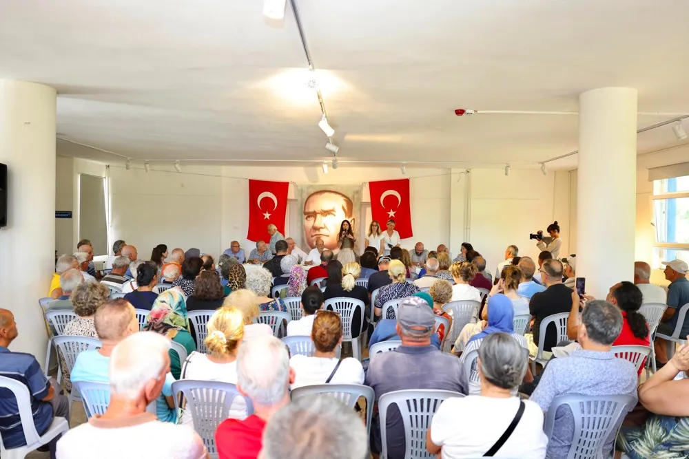 Çeşme Belediyesi'nin uzun yıllar süren hukuki mücadelesi sonucu Alaçatı'daki sosyal konut kooperatifi üyeleri, 31 yıl sonra tapularına kavuşuyor.